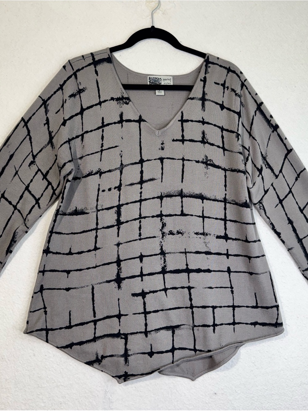Habitat Gray V-Neck Artistic Geometric Grid-Print Long Sleeve Tunic Blouse Lagen